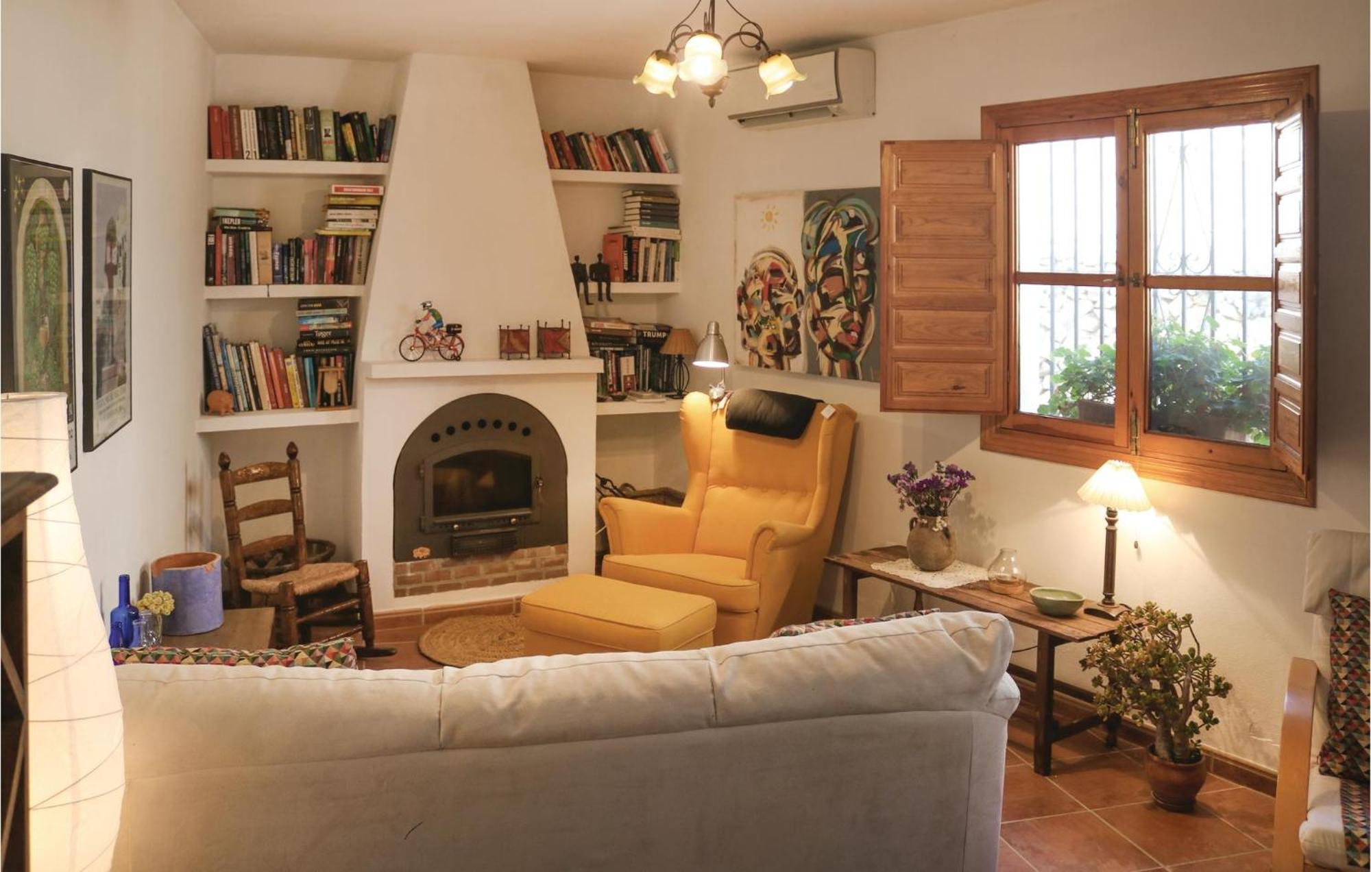 Nice Home In Canillas De Albaida With Wifi Kültér fotó