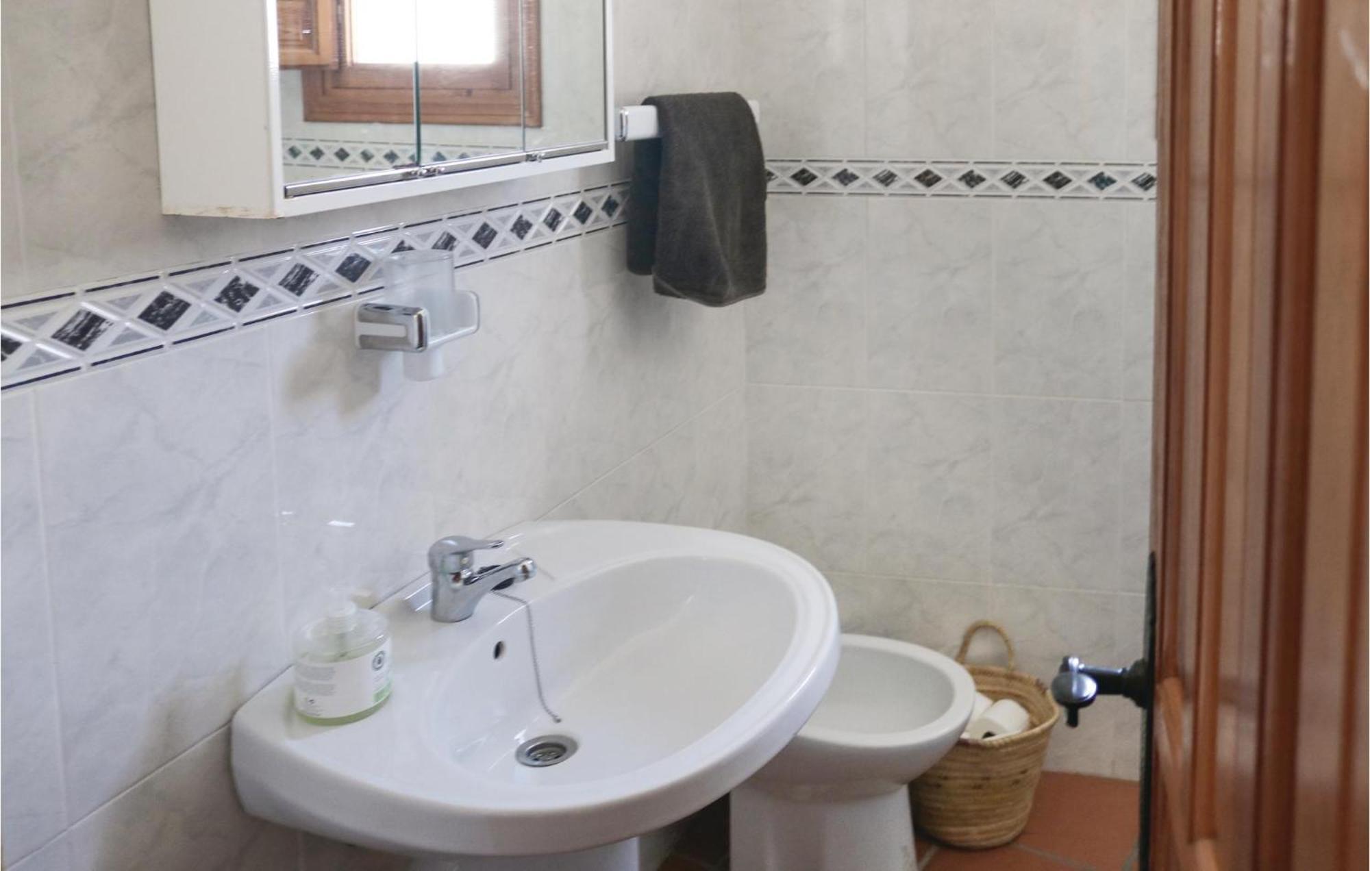 Nice Home In Canillas De Albaida With Wifi Kültér fotó